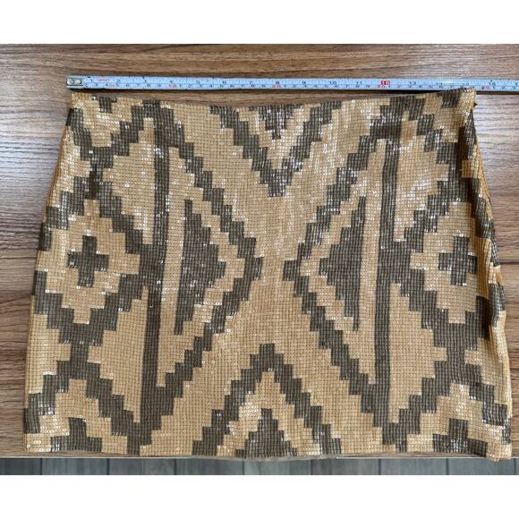 Haute Hippie Taupe Matte Sequin Mini Skirt NWOT Size Small - Picture 9 of 10